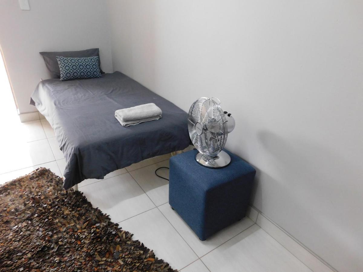 Hotel Meteorite Rest Camp Grootfontein Esterno foto