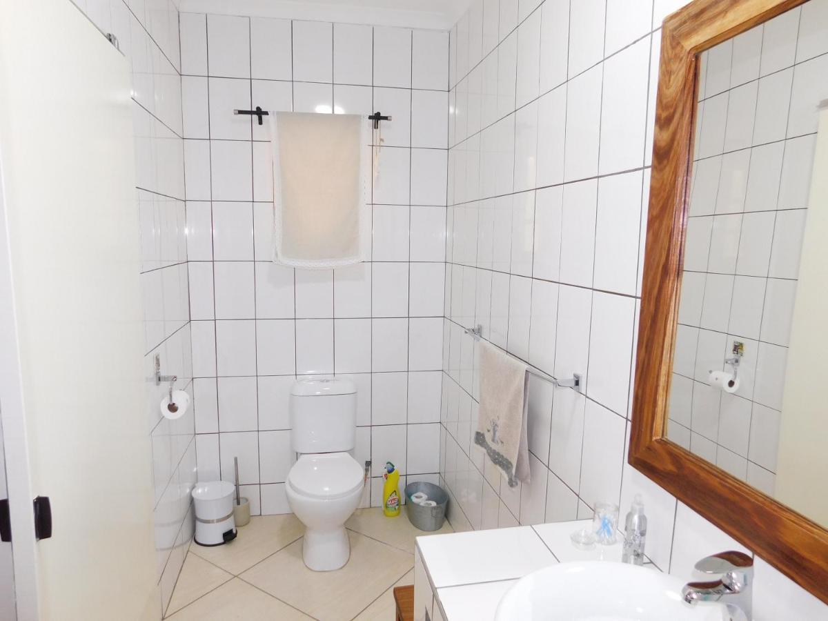 Hotel Meteorite Rest Camp Grootfontein Esterno foto